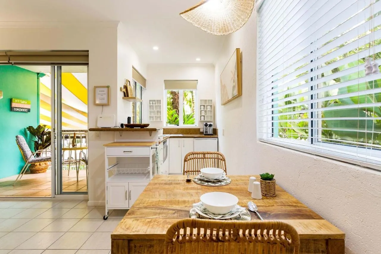 Oasis Luxe On Macrossan Street - Stylish Residence Port Douglas