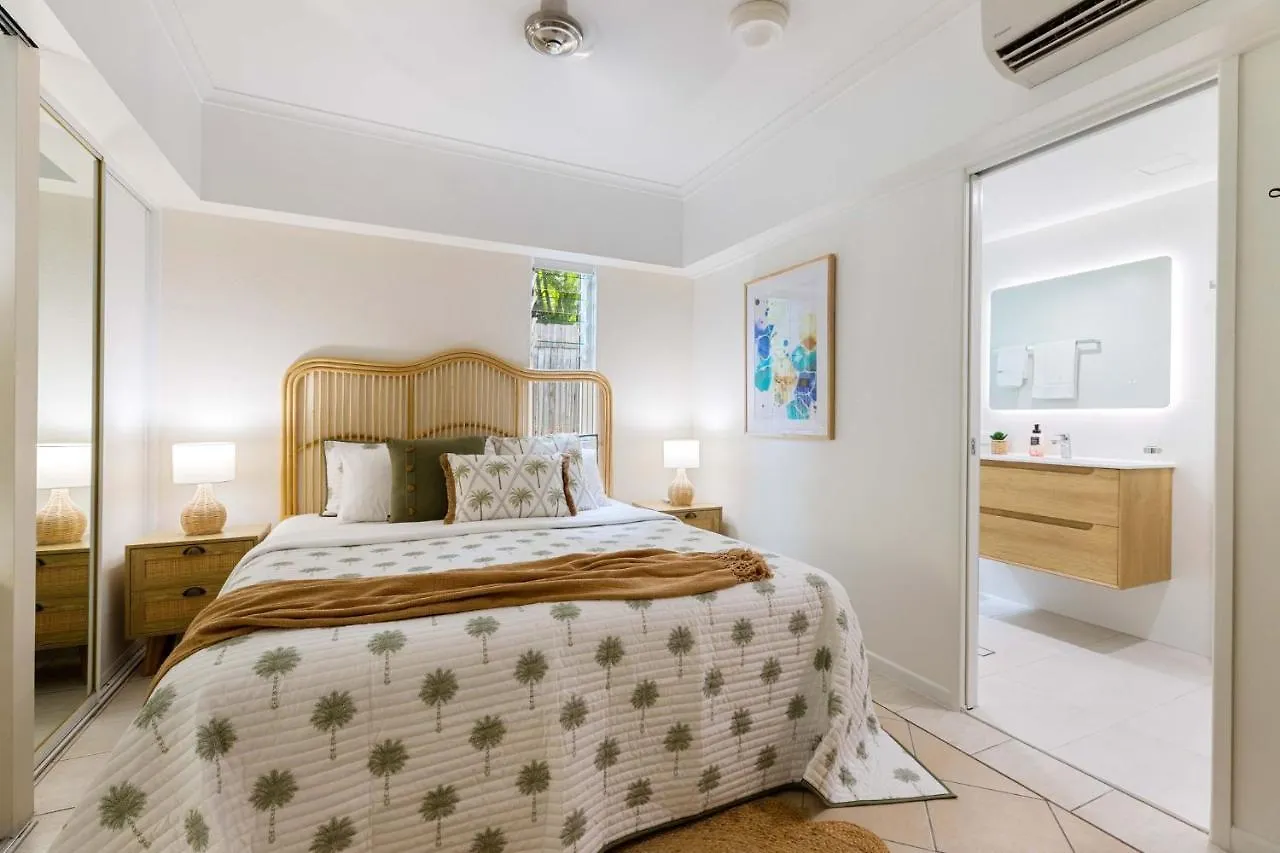 Oasis Luxe On Macrossan Street - Stylish Residence Port Douglas Lägenhet